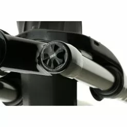 Manitou R7 Expert Suspension Fork -House Doctor 0002 manitou R7 Expert 7 1800x